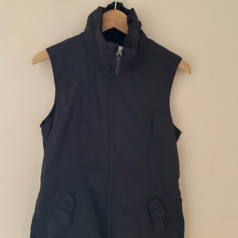 Black Eddie Bauer Travex Sleeveless Vest